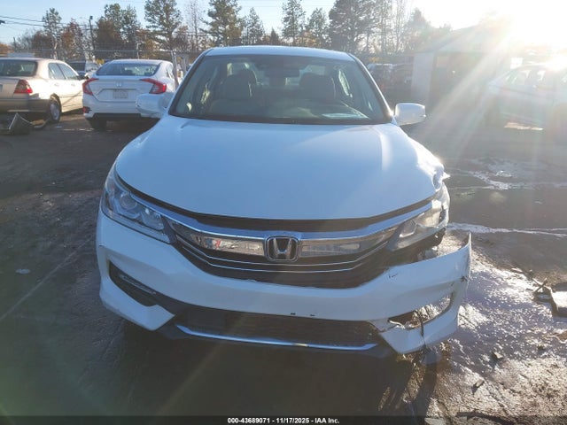 Aukcja sprzedaży 2017 Honda Accord Ex-l V6, vin: 1HGCR3F05HA008386, numer aukcji: 43689071