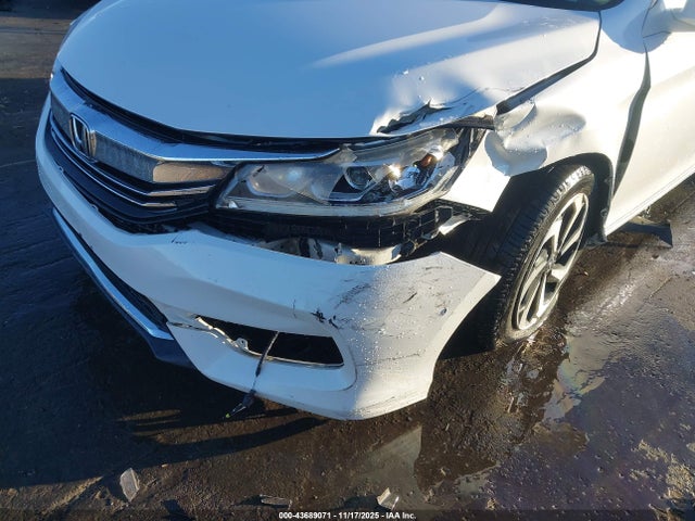 Aukcja sprzedaży 2017 Honda Accord Ex-l V6, vin: 1HGCR3F05HA008386, numer aukcji: 43689071