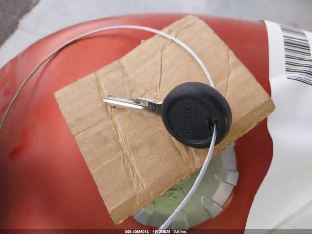 2021 MOTO GUZZI V7 ZGUKZUA08MM000344 Photo 10