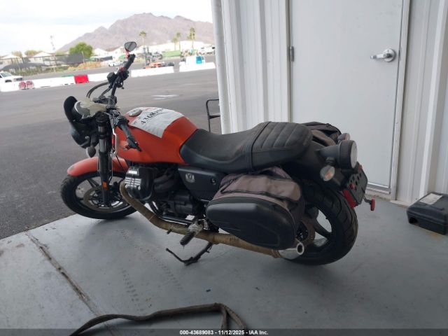 2021 MOTO GUZZI V7 ZGUKZUA08MM000344 Photo 2