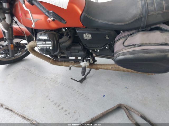 2021 MOTO GUZZI V7 ZGUKZUA08MM000344 Photo 8