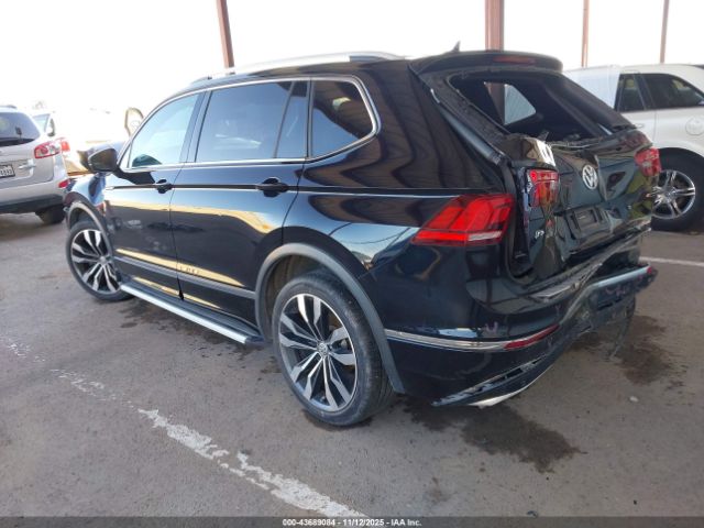 2018 VOLKSWAGEN TIGUAN 3VV4B7AX7JM190573 Photo 2