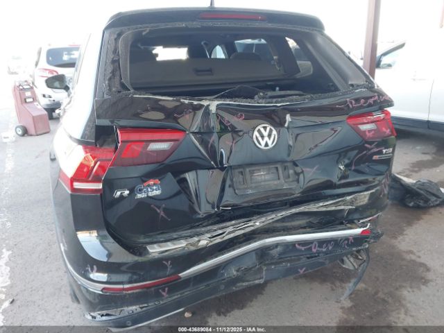 2018 VOLKSWAGEN TIGUAN 3VV4B7AX7JM190573 Photo 5