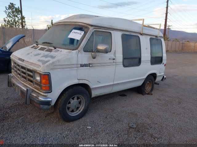1990 DODGE RAM VAN 2B6GB11X2LK768855 Photo 1