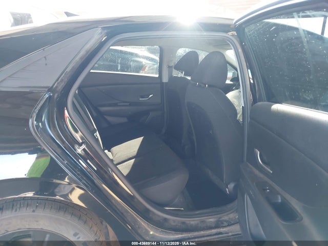 2022 HYUNDAI ELANTRA KMHLM4AG8NU242860 Photo 7
