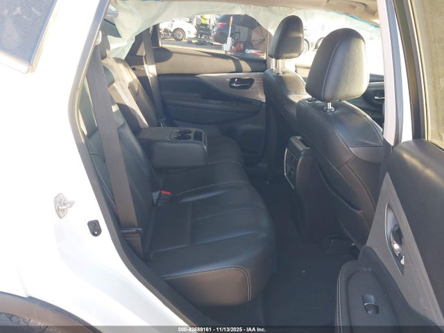5N1AZ2MG9JN185548 Nissan MURANO SL