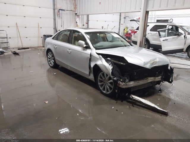 2013 AUDI A4 WAUFFAFL0DA060857 Photo 0