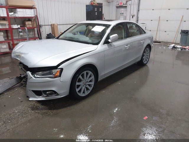 2013 AUDI A4 WAUFFAFL0DA060857 Photo 1