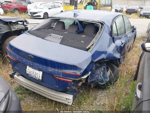 Toyota CAMRY LE 2025 4T1DAACK7SU206845 Image 4