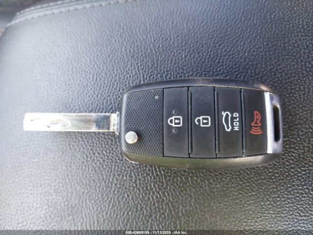 2018 KIA OPTIMA 5XXGT4L3XJG240532 Photo 10