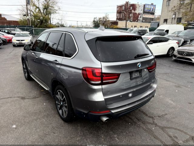 2014 BMW X5 5UXKR0C55E0H26659 Photo 2