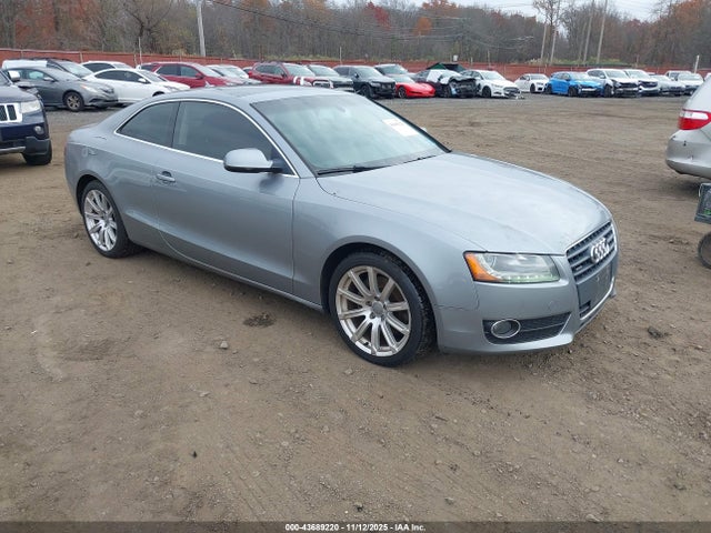 2011 AUDI A5 WAULFAFR0BA055775 Photo 0