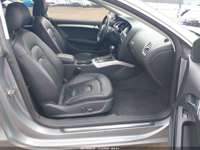 2011 AUDI A5 WAULFAFR0BA055775 Photo 4