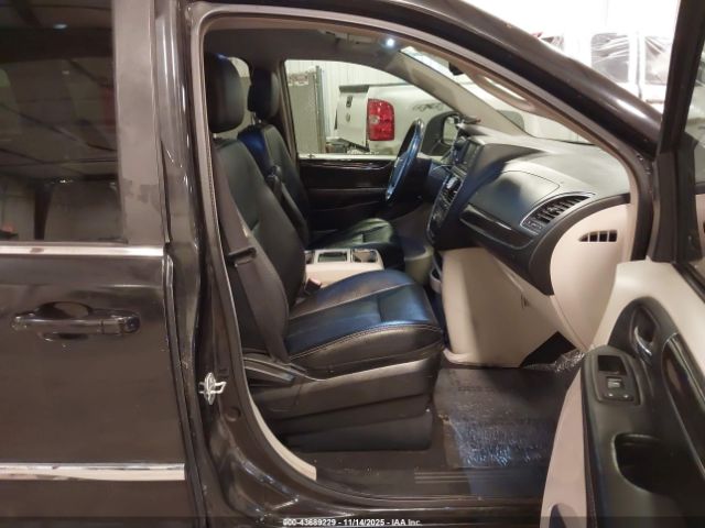 2016 CHRYSLER TOWN & COUNTRY 2C4RC1BG8GR239147 Photo 4