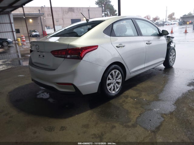 Hyundai ACCENT SE 2020 3KPC24A61LE122413 Image 4