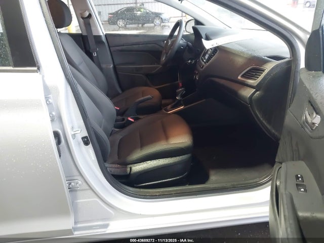 Hyundai ACCENT SE 2020 3KPC24A61LE122413 Image 5