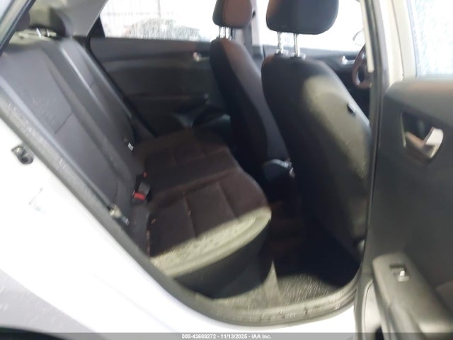 Hyundai ACCENT SE 2020 3KPC24A61LE122413 Image 8