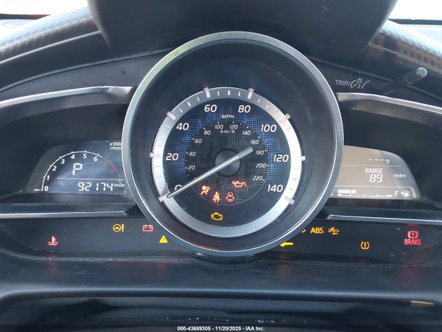 3MYDLBYV6HY185890 Toyota YARIS IA