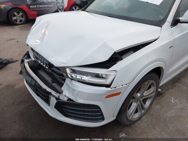 Продажа на аукционе авто 2017 Audi Q3 2.0t Premium, vin: WA1GCCFS7HR005519, номер лота: 43689325