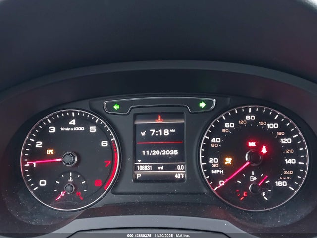 Продажа на аукционе авто 2017 Audi Q3 2.0t Premium, vin: WA1GCCFS7HR005519, номер лота: 43689325