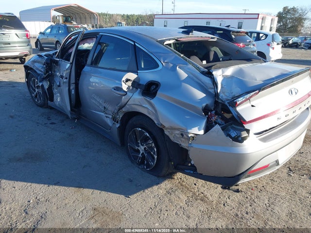 2023 HYUNDAI SONATA HYBRID KMHL24JJ9PA057058 Photo 2
