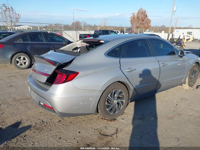 2023 HYUNDAI SONATA HYBRID KMHL24JJ9PA057058 Photo 3