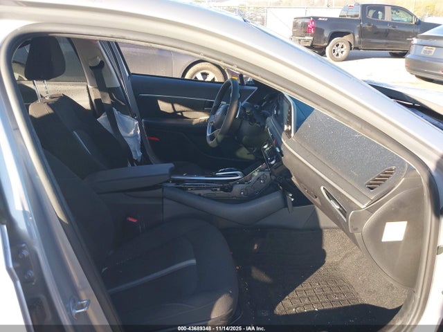 2023 HYUNDAI SONATA HYBRID KMHL24JJ9PA057058 Photo 4
