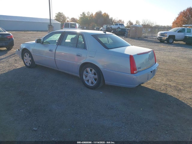 2007 CADILLAC DTS 1G6KD57Y37U102498 Photo 2