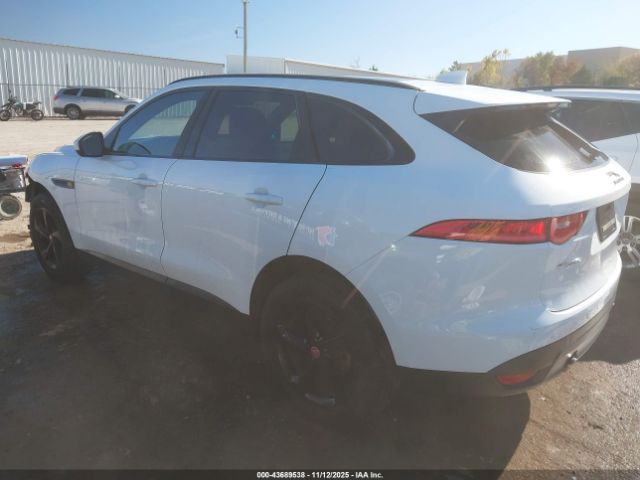 2018 JAGUAR F-PACE SADCJ2FX5JA257312 Photo 2