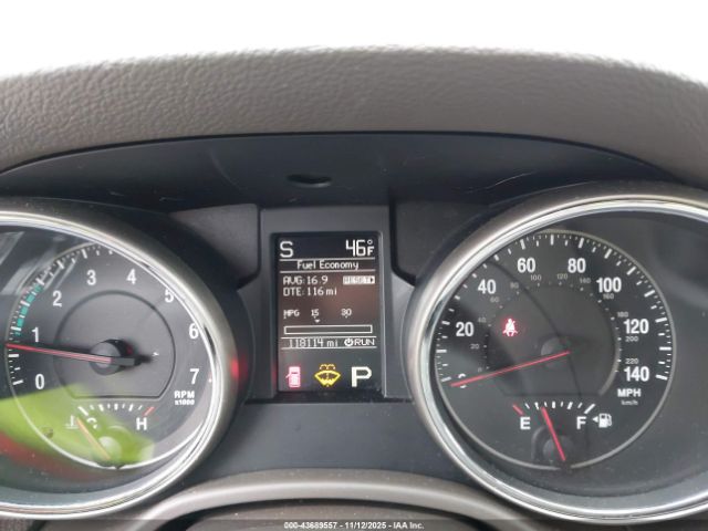 2011 JEEP GRAND CHEROKEE 1J4RR4GG9BC547657 Photo 6