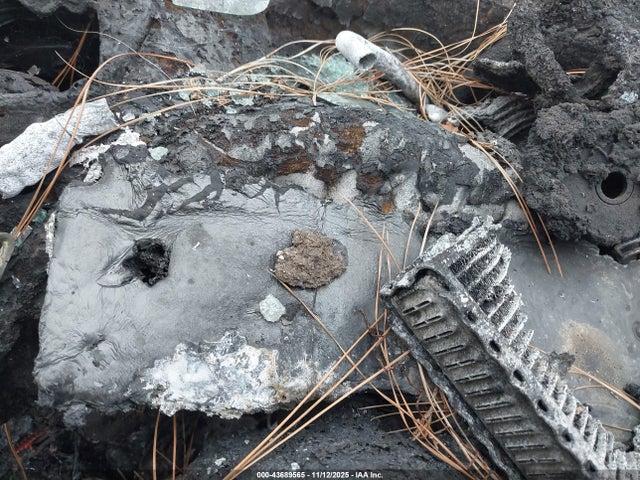 2011 AUDI Q5 WA1LFAFP9BA106766 Photo 6