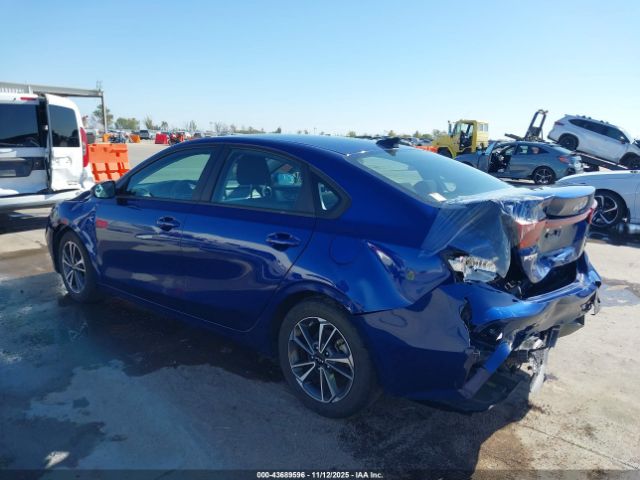 2022 KIA FORTE 3KPF24AD7NE426974 Photo 2