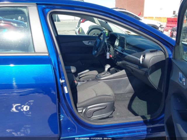 2022 KIA FORTE 3KPF24AD7NE426974 Photo 4