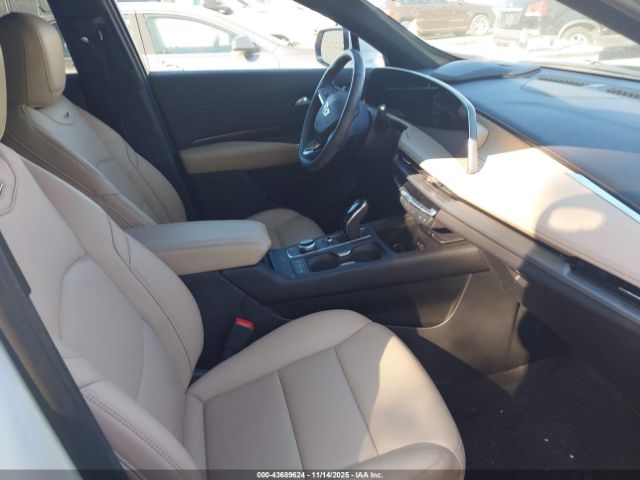 2024 CADILLAC XT4 1GYFZCR40RF242024 Photo 4