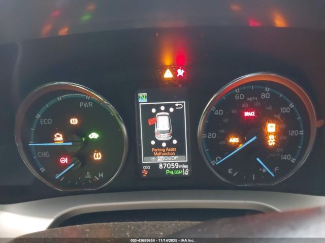 2018 TOYOTA RAV4 HYBRID JTMDJREV0JD196040 Photo 6