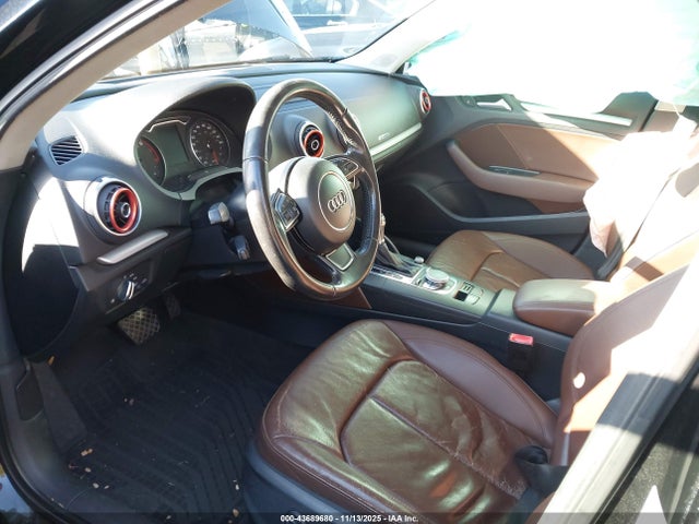 2015 AUDI A3 WAUBFGFF6F1065768 Photo 4