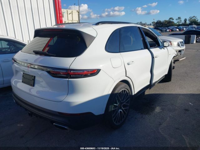 2021 PORSCHE CAYENNE E-HYBRID WP1AE2AY2MDA24187 Photo 3