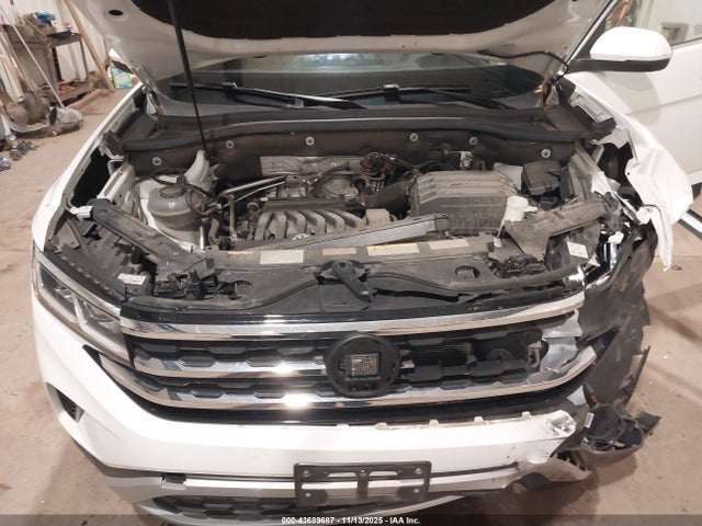 43689687 :رقم المزاد ، 1V2BE2CA4MC211506 vin ، 2021 Volkswagen Atlas Cross Sport 3.6l V6 Sel مزاد بيع