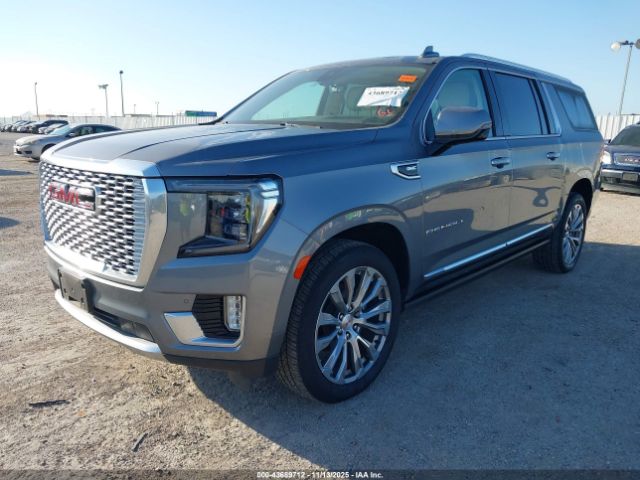 2021 GMC YUKON XL 1GKS1JKL0MR171596 Photo 1