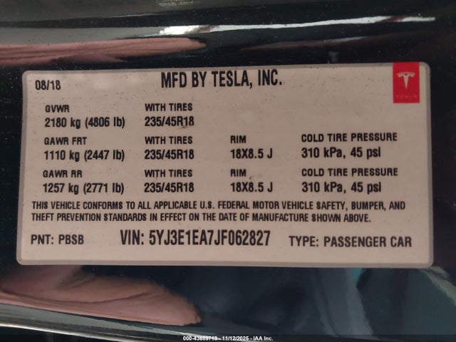 43689713 :رقم المزاد ، 5YJ3E1EA7JF062827 vin ، 2018 Tesla Model 3 Long Range/mid Range مزاد بيع