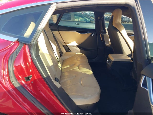 2016 TESLA MODEL S 5YJSA1E11GF160364 Photo 7