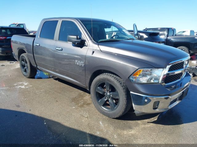 2016 RAM 1500 1C6RR6LT2GS242431