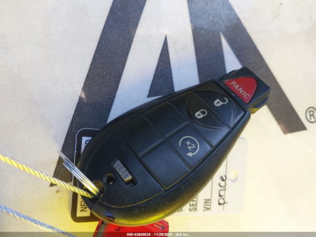 2016 RAM 1500 1C6RR6LT2GS242431 Photo 10