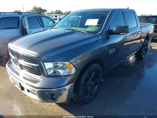 2016 RAM 1500 1C6RR6LT2GS242431 Photo 1