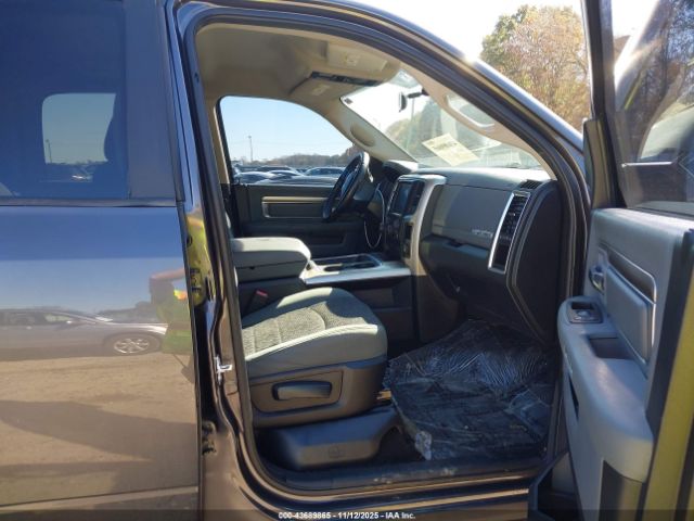 2016 RAM 1500 1C6RR7LM5GS325415 Photo 4