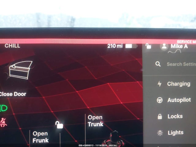 2025 TESLA MODEL 3 5YJ3E1EA8SF983763 Photo 9