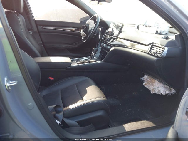 1HGCV1F36NA064603 Honda Accord Sport