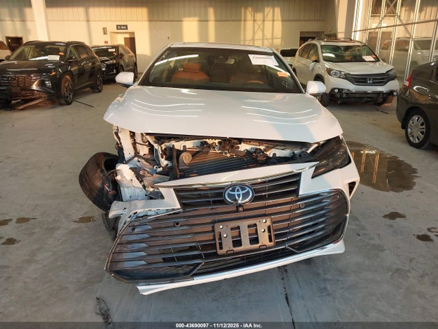 43690097 :رقم المزاد ، 4T1DZ1FB1LU055295 vin ، 2020 Toyota Avalon Limited مزاد بيع