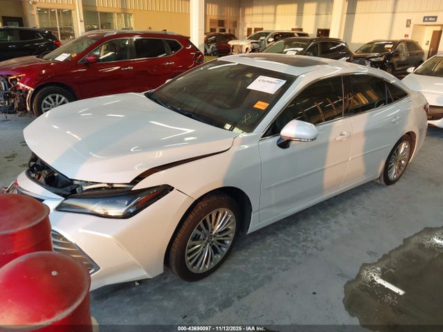 43690097 :رقم المزاد ، 4T1DZ1FB1LU055295 vin ، 2020 Toyota Avalon Limited مزاد بيع