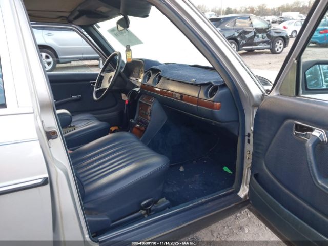 1985 MERCEDES-BENZ 300 WDBAB33C5FA256156 Photo 4